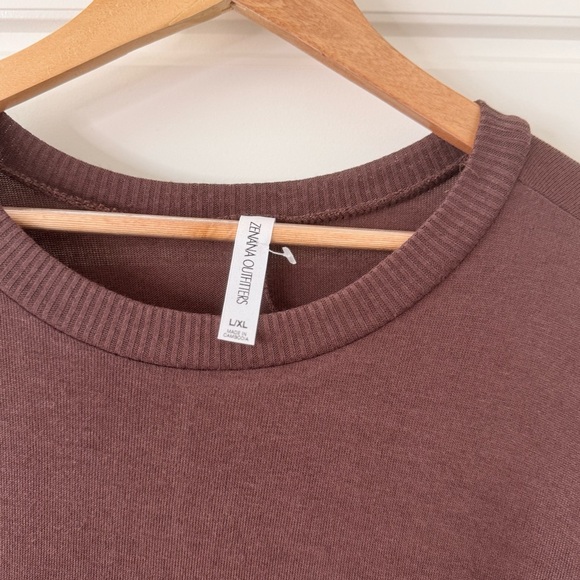 Zenana Outfitters Ruffle Hem Tunic Top – Brown – L/XL NWOT - Picture 2 of 4